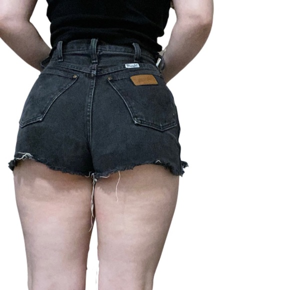 Wrangler Jean Shorts - Picture 3 of 4